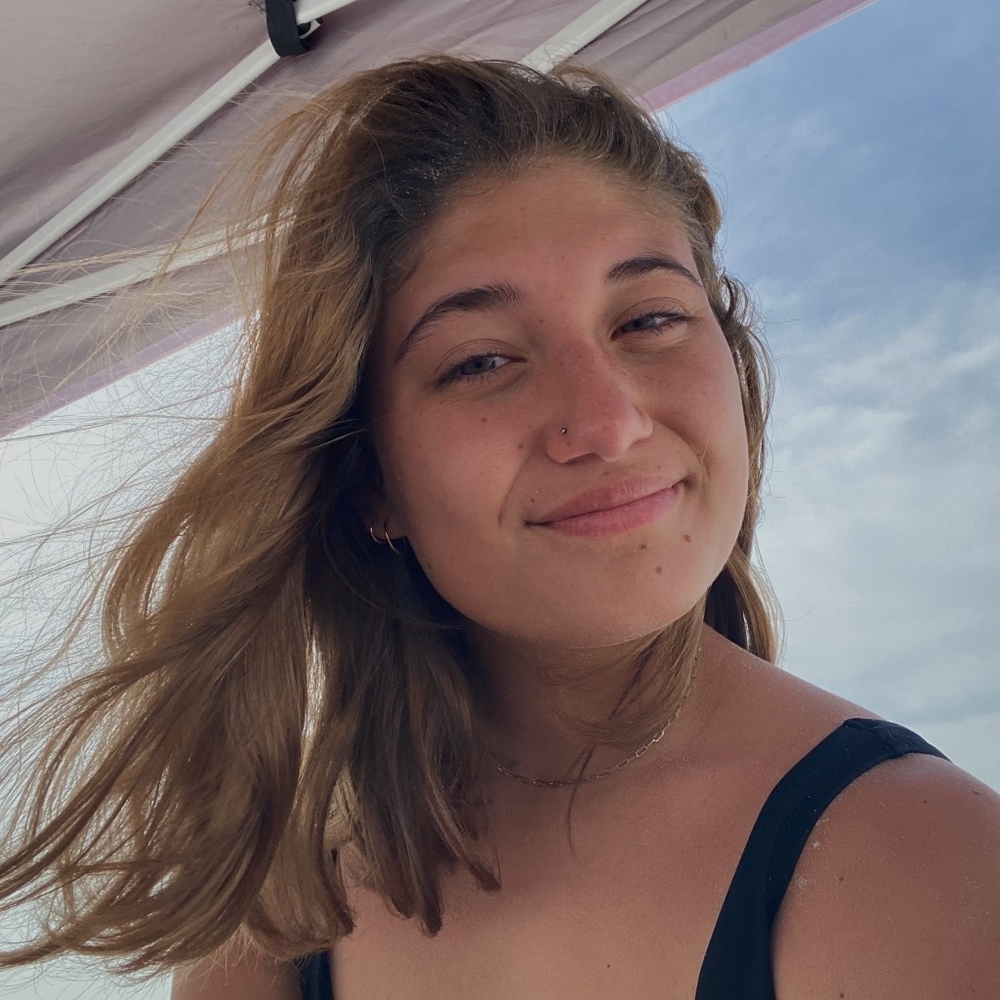 Meet your Posher, Maria